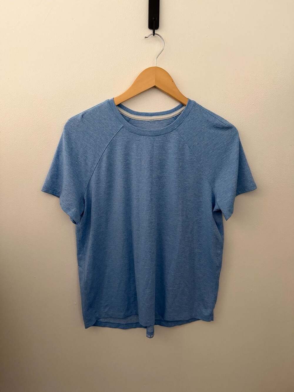 Lululemon Better Each Day Blue Heathered Athletic T-Shirt sz L